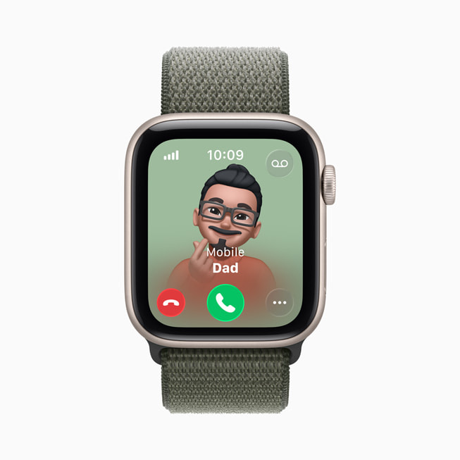Apple Watch SE 3 phone calls and communication for kids